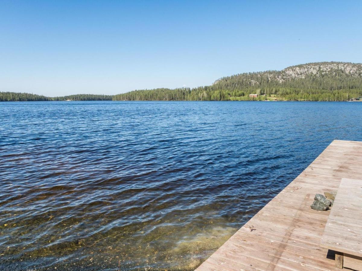 Holiday Home Holy lake chalet Niskala Kültér fotó